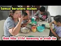 Download Lagu It's delicious. Our big STIM students ate all of it this morning.