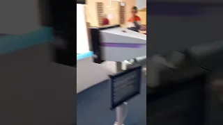 تقديم نشرة الاخبار للاطفال Viralvideo 