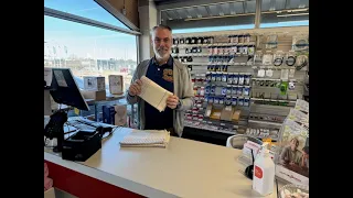 Simple, innovative, bilge pump, for modest cruisers.