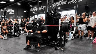 When Buff Scream Lifts at a Commercial Gym…👀
