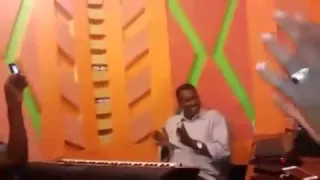 تاج الدين البمبى 