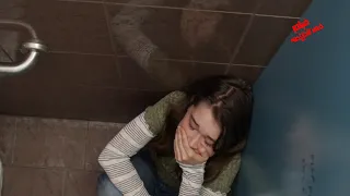 من قصه حقيقيه 3 بنات بيضحك عليهم شاب وبيهـ كر موبايلتهم والى متنفذش طلبه هيفضـ حها ملخص فيلم 