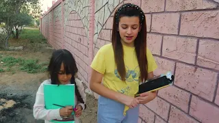 بنت صغيره تهين طفل معاق شوف شو عملت فيه 