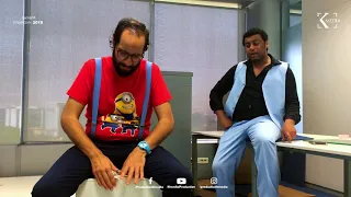 الوصية مقطع نادر جدا لعم ضياء و هو بيخرج من السواد و بيغني مع أحمد أمين أهو ده اللي صار 