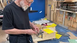 A brilliant idea from Clément Mougel France a kind of Spanish windlass tensioner for the lead.