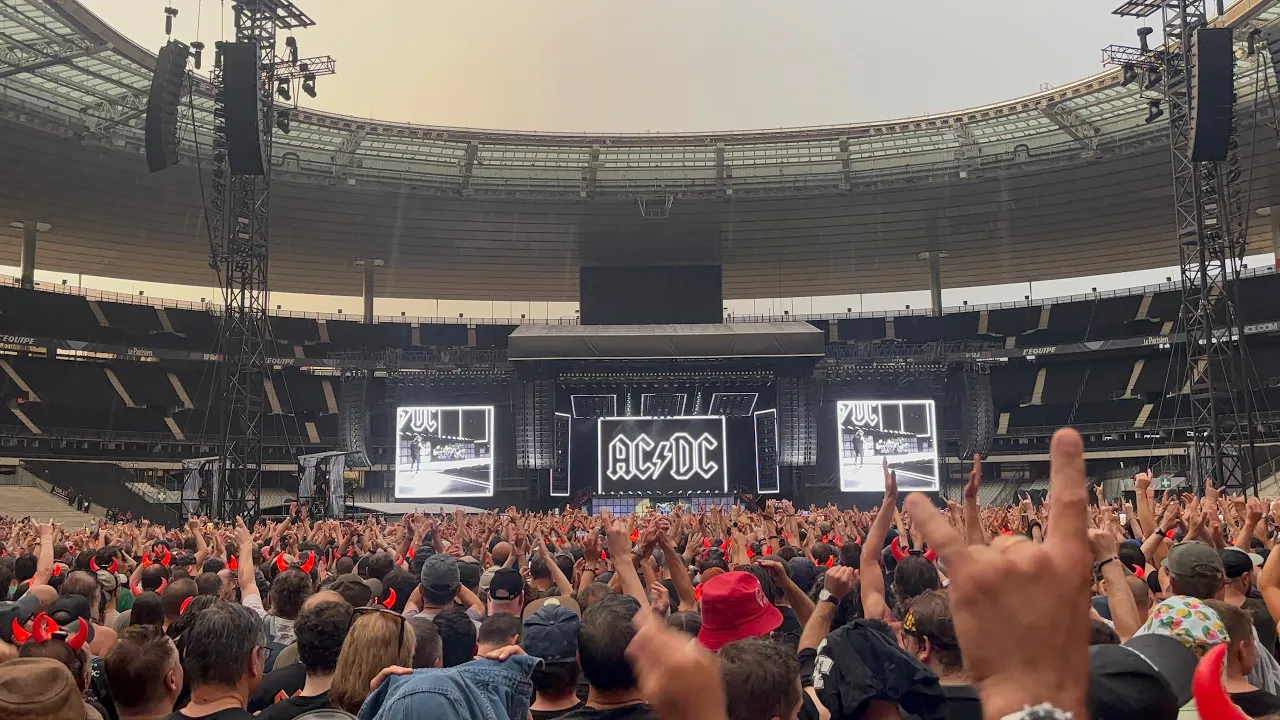 AC/DC - TNT (Live in Paris, 13.08.2025) AC/DC - TNT (Live in Paris, 13.08.2025)