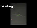 Download Lagu Everyone Points Lasers at Plane Passing By || ViralHog