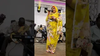 ندي القلعه  في عيون كده   حفل صالة الاحلام                     دندنها