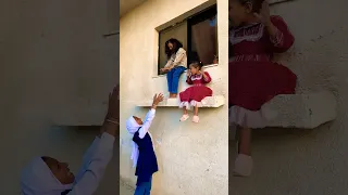 ساعدوني    لا تطلعي عالسطح     اشتراك بالقناة دندنها