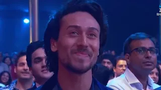 Sunny Leone Award Show Performance 2017 HD 