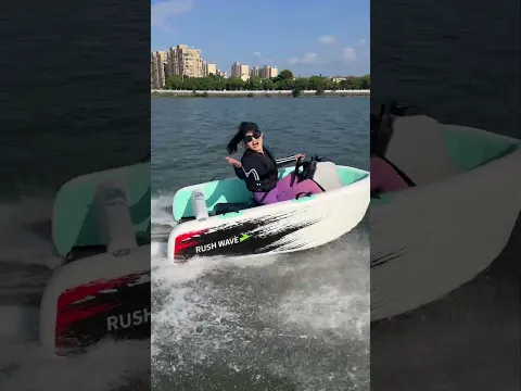 RUSH WAVE  BOAT，Two-seater, flexible operation #rushwave  #Surfing #kartboat #rushwaveboat