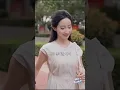 거지로 비참하게 죽었던 그가 200달러로 환생해 억만장자가 됐다! 숙적을 완전히 무너뜨리고 아내와 딸을 세상에서 가장 행복하게 만든다!