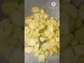 🥔🥔🥔gol kore kete alu vajllam #cooking #shorts 🥔🥔🥔🥔