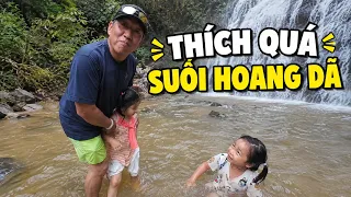 THÍCH QUÁ...8 SANG DẮT BÉ HUỲNH LÊN RỪNG TẮM SUỐI HOANG DÃ