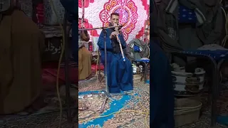 الريس خلف السمع 