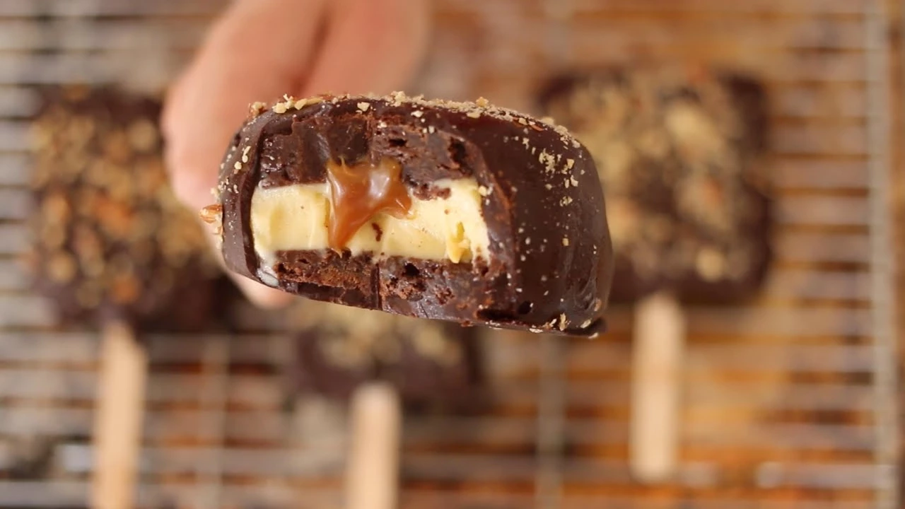 Brownie Ice Cream Sandwich Bar - Gemma