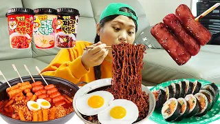 Pororo Tteokbokki Mì đen Xúc xích Kielbasa Mukbang DONA