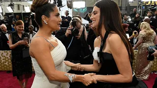 salma hayek and penelope cruz being besties for 7 minutes and 23 seconds