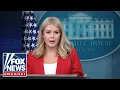 Download Lagu Karoline Leavitt holds White House briefing