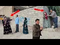 Download Lagu Hard Life: Trying to Find Zainab After Mojtaba Imprisonment