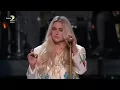 Kesha Performs Praying at Grammy 2018