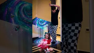 خبيتها بالكرتونة ولكن   دندنها
