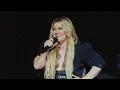 Kelly Clarkson - red flag collector (Live at The Belasco Theater)