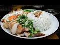 Download Lagu 廣東話影片｜蔥油豬頸肉飯加太陽蛋｜一個人的晚餐，都可以做得精彩美味的｜本片分享預先醃製肉類的好處、家廚如何製作餐廚級美味、如何做廚房管理、如何調製越式蔥油以及如何煎出焦邊太陽蛋。
