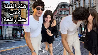  المرأة الإيطالية لا تثق في جمالها  دندنها