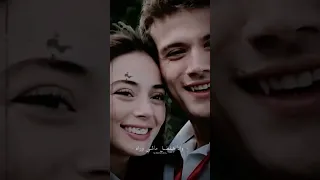 وجودك بيكملني خليتي حياتي حياه 