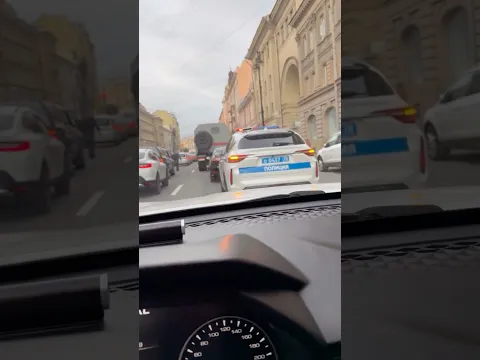 ОМОН ворвалась мечеть во время намаза #москва #москабар #мигранты #депортация