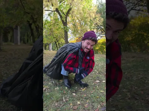 TECHEȘ COSTUMAT DE HALLOWEEN