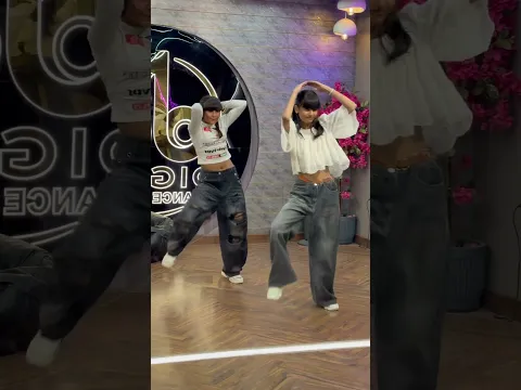 Aura — 😭😭😭 #isharathi #dance #profesionaldancer #haryanvisong #song