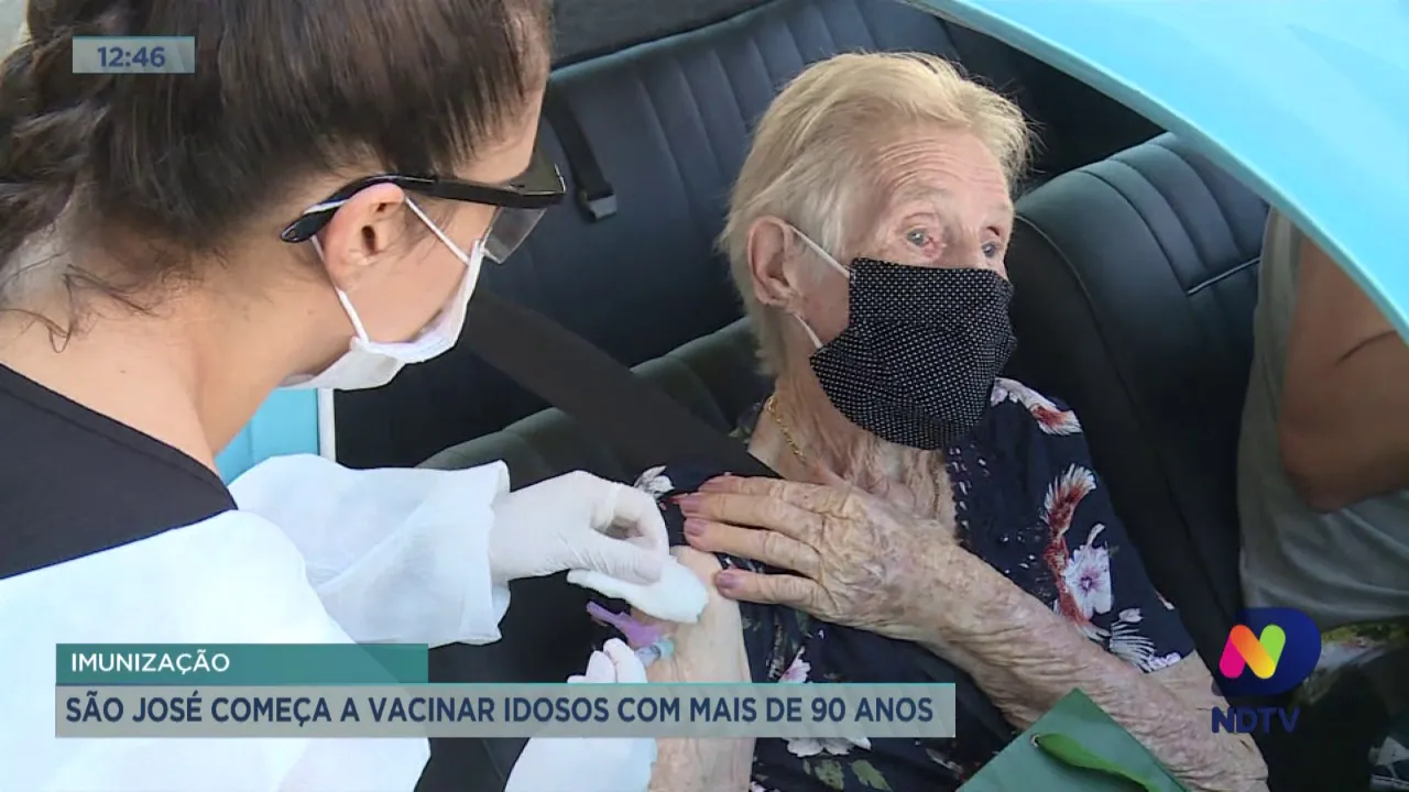 Vacinação: imunização começa para idosos acima de 90 anos em São José