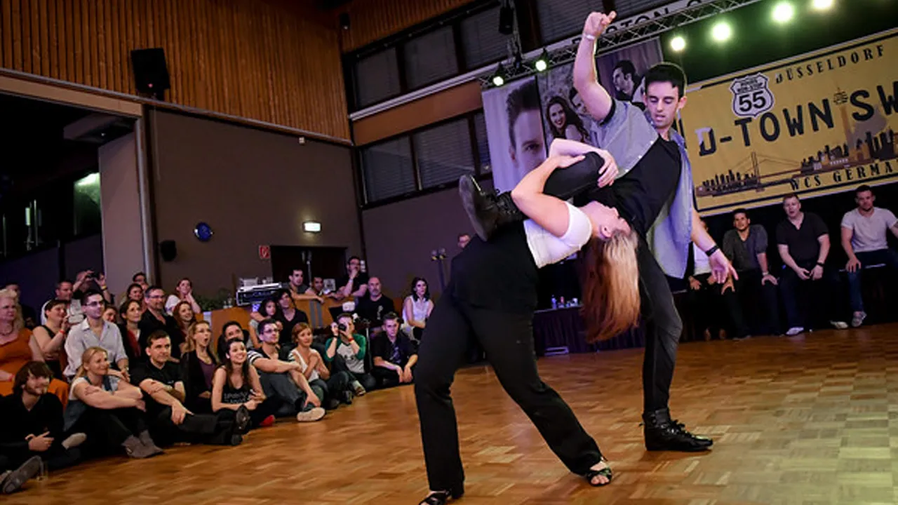 Jordan Frisbee & Tatiana Mollmann "Breathe" - Champions Jack&Jill - D-TownSwing 2016