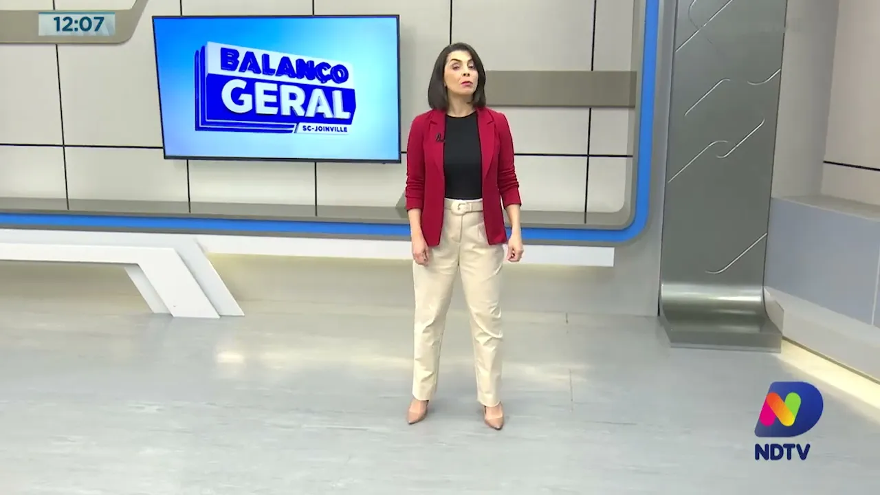 Risco de deslizamento: mais três casas são interditadas e famílias podem solicitar aluguel social