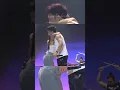 Download Lagu moment Ariel Noah dipeluk Shakira Jasmine saat konser #shorts