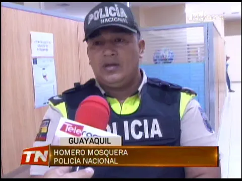 Un presunto ladrón fue detenido por robar en una casa en puerto hondo
