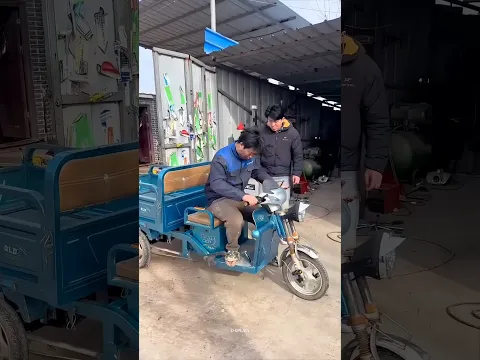 He Took His Cargo for Repair, But the Mechanic Ruined It! #shortvideos #funnyvideo #funnyshorts