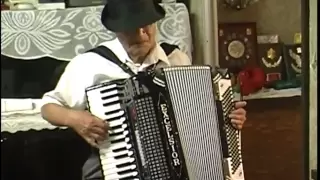 異国の丘 アコーディオン 