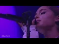 Download Lagu Ariana Grande - Breathin (Live at Sweetener Sessions)
