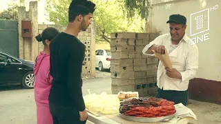                               هم يضحك وهم يبكي   الحلقة    دندنها