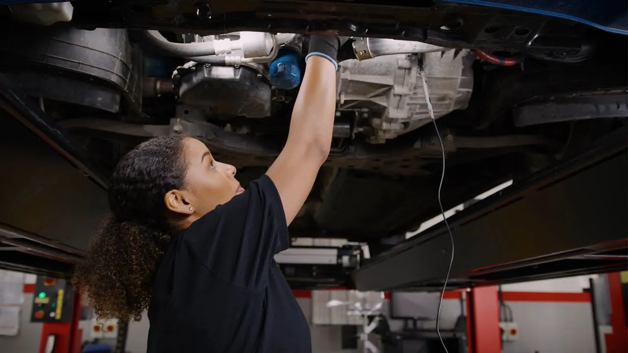 [EN] How to test your crank shaft position sensor | Masters of Motion