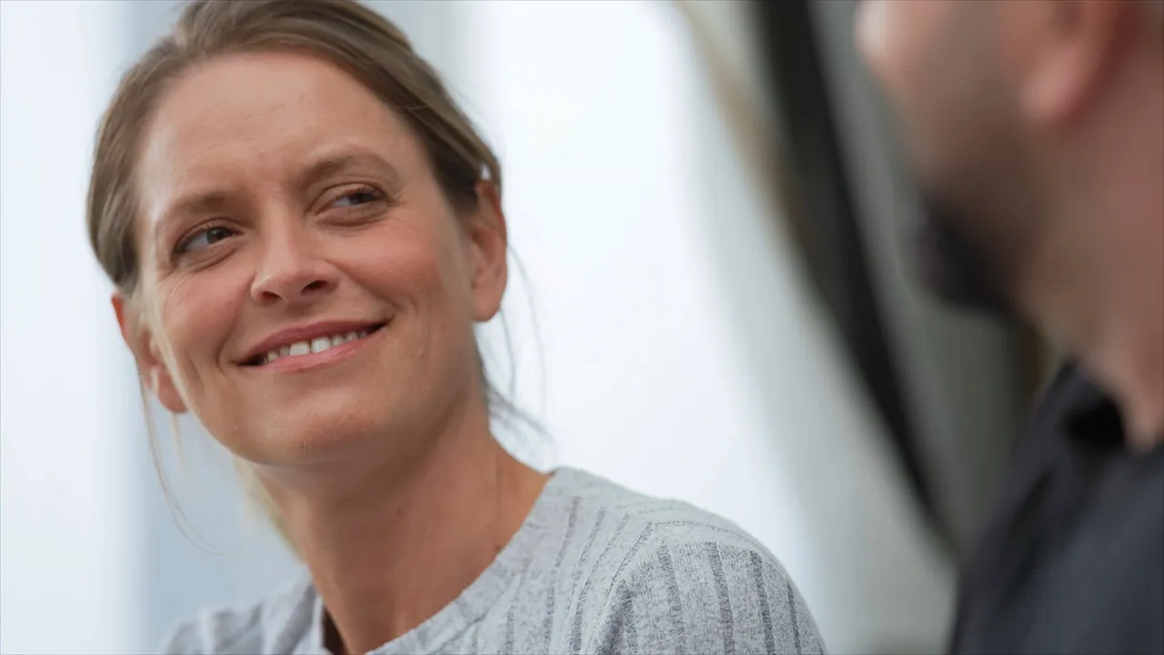 Allianz Deutschland — Allianz — Insurance for your life (YouTube video ad)