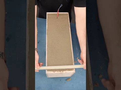 Satisfying Lamp-Making From Concrete