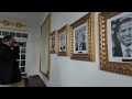 Download Lagu Trump gaat golfen en ik ga wat kunst bekijken (2e poging)