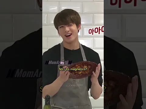 Cuando a Jungkook se le pego la comida 😂💜 #bts #jungkook #army #parati