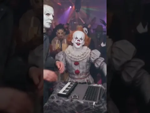 ITS HALLOWEEN 🎃 TIME