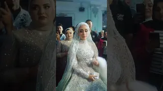 حمادة هلال ولع الفرح عقبال كل البنات ربنا يفرح اهاليهم 