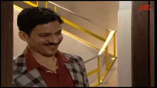 سامية تسلخ سيد بالمكوة مشهد مضحك حقي برقبتي 